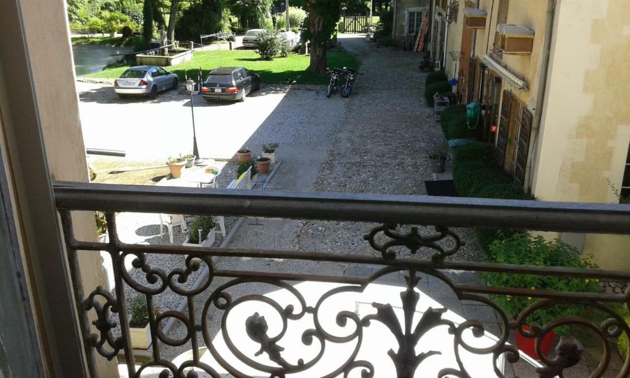 La Garde Chambres D'Hotes Charancieu Eksteriør bilde